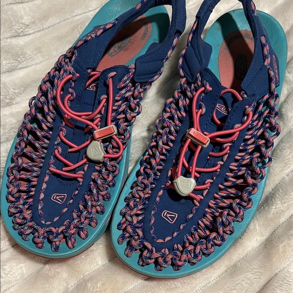 Keen Multicolor Woven Sandals - Picture 1 of 7